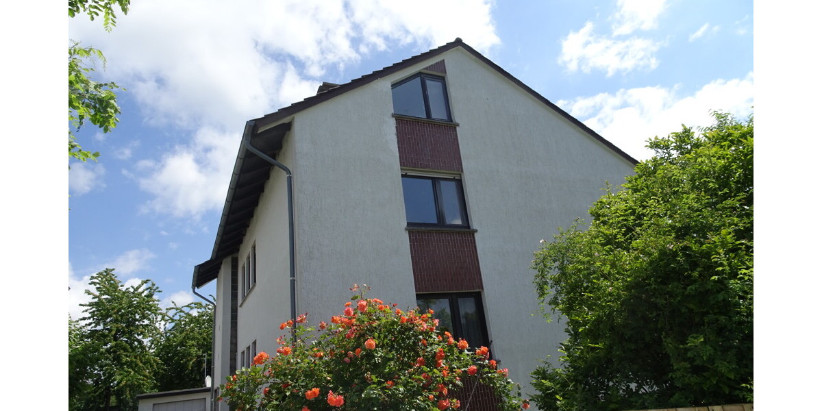 Hausfront1